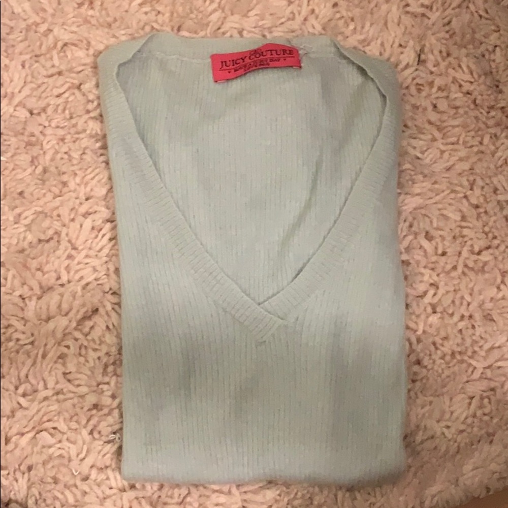 Light blue v cut cashmere